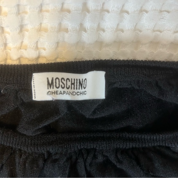 Moschino love black wool top with bows on the sleeve - Picture 4 of 4